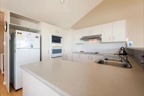 Moy At Nelson Bay - Accommodation VIC 2