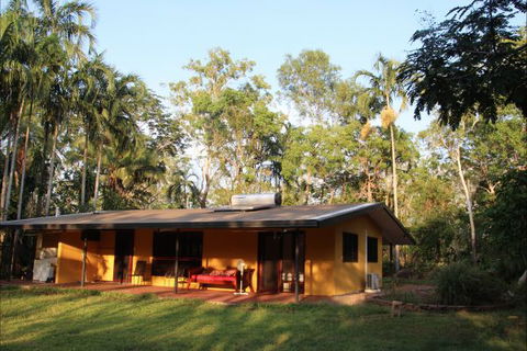 Rakhi Retreat - Accommodation VIC 7