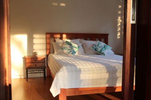 Rakhi Retreat - Accommodation VIC 8