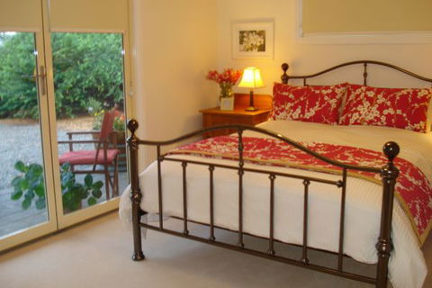 Auburn Pavilions - Accommodation VIC 4