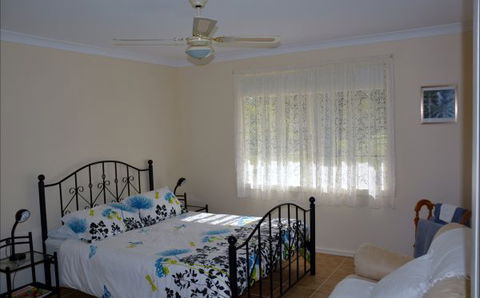 Sandy Lake Farm Stay Accommodation Gingin WA - Accommodation VIC 3