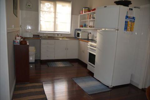 Sandy Lake Farm Stay Accommodation Gingin WA - Accommodation VIC 8