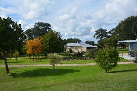 Sandy Lake Farm Stay Accommodation Gingin WA - Accommodation VIC 9