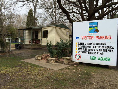 Ardern's Caravan Park, Myrtleford - Accommodation VIC 3