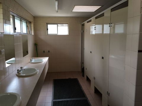 Ardern's Caravan Park, Myrtleford - Accommodation VIC 5