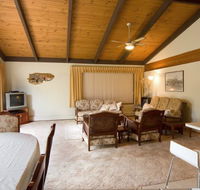 Chisholm Heights CBD Accommodation - Accommodation VIC