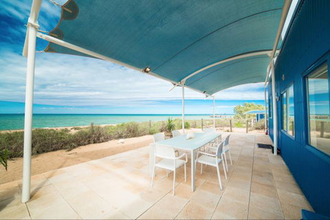 Mackerel Islands - Accommodation VIC 2