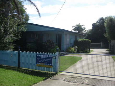 Grantham House  Pet Friendly Holiday Home - Accommodation VIC 4