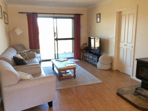 Corang River Bed And Breakfast - Accommodation VIC 4