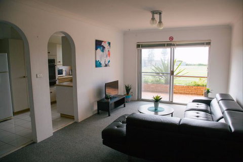 Reef Resort Apartments - Accommodation VIC 4