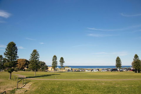 Reef Resort Apartments - Accommodation VIC 9