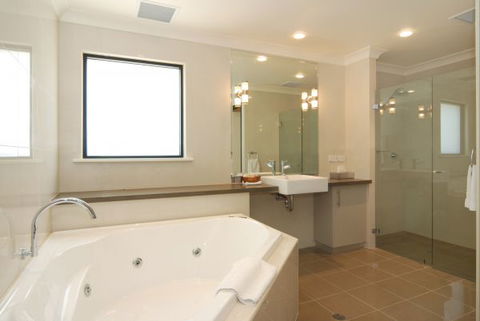 Tanunda Hotel And Apartments - Accommodation VIC 3