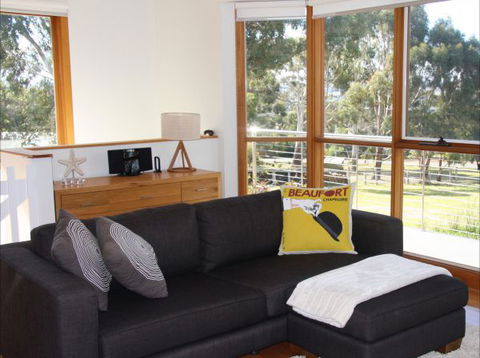 Darlington Beach House @ Spring Beach - Accommodation VIC 3