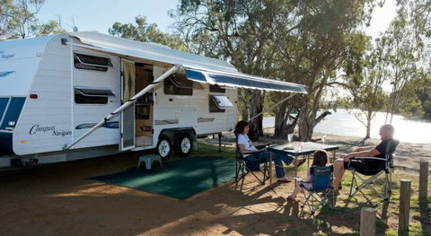 Loxton Riverfront Holiday Park - Accommodation VIC 1