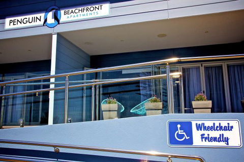 Penguin Beachfront Apartments - Accommodation VIC 7