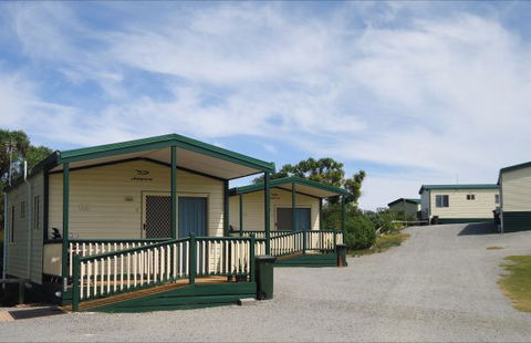 Elliston Waterloo Bay Tourist Park - Accommodation VIC 4