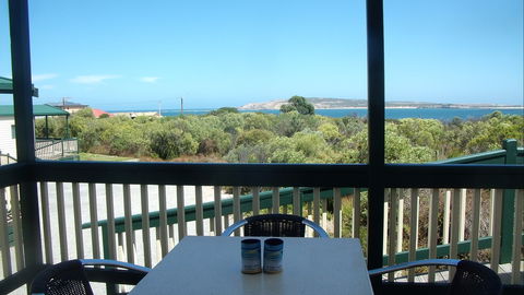 Elliston Waterloo Bay Tourist Park - Accommodation VIC 10