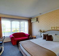 Raglan Motor Inn - Accommodation VIC