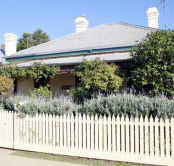 Florennes Heritage Cottage - Accommodation VIC