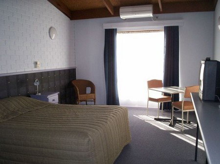 Bakery Park Motor Inn - Accommodation VIC 3