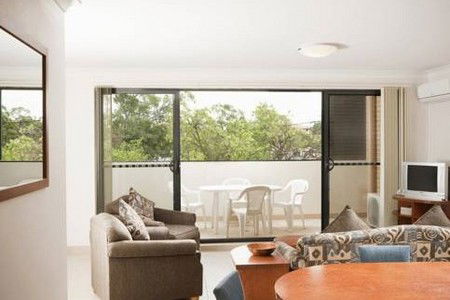 Pacific International Apts Bankstown - Accommodation VIC 1