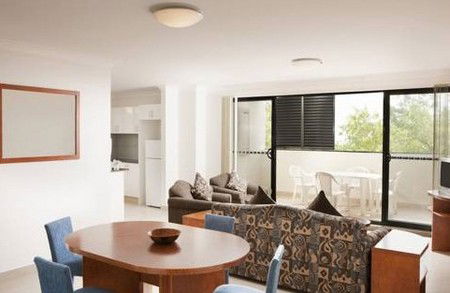 Pacific International Apts Bankstown - Accommodation VIC 4