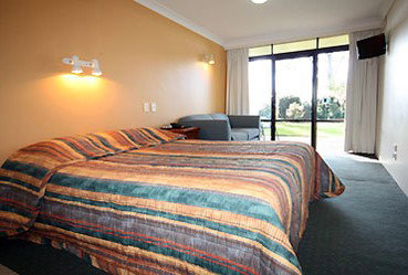 Mt Tamborine Motel - Accommodation VIC 2