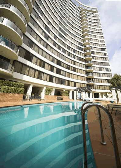 Breakfree Capital Tower - Accommodation VIC