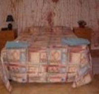 Radeka Downunder Underground Motel And Backpackers Inn - Accommodation VIC