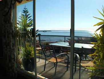 Alice Beside The Sea - Accommodation VIC 4