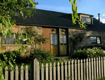 Daisy Bank Cottages - Accommodation VIC