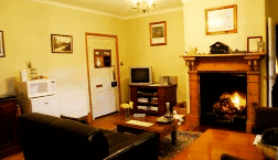 Crabtree House Heritage Suites - Accommodation VIC