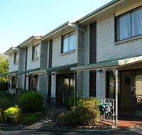 Davey Place Holiday Townhouses - Accommodation VIC