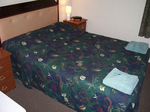 Twin City Motor Inn - Accommodation VIC 2