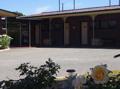 Twin City Motor Inn - Accommodation VIC 4