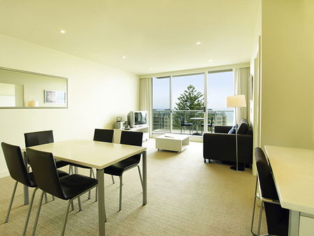 Oaks Liberty Towers - Accommodation VIC 4