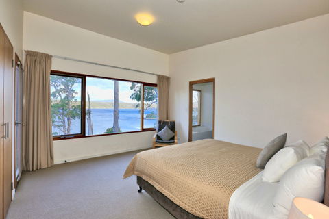 Stewarts Bay Lodge - Accommodation VIC 2