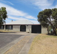 Carthew Street Holiday Home - Accommodation VIC
