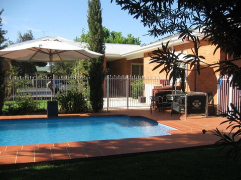 The Clarenton - Accommodation VIC 2