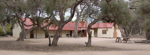 Chowilla Station Shearer's Quarters Accommodation - Accommodation VIC 0