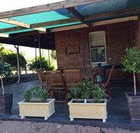 Corryong Holiday Cottages - Sportsview - Accommodation VIC
