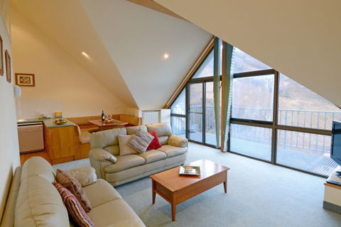 Falls Creek Country Club - Accommodation VIC 4