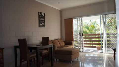 La Solana Holiday Apartments  - Mackay - Accommodation VIC 6