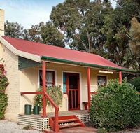 Trinity Cottage - Accommodation VIC