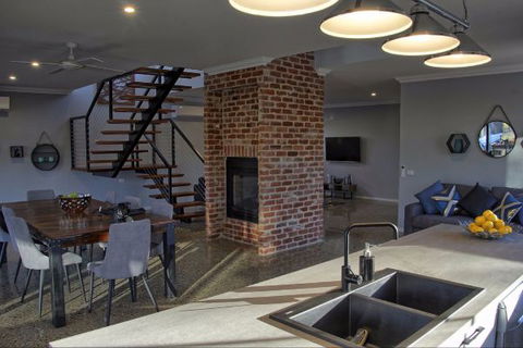 Lusso KV - Accommodation VIC 4