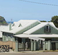 Merewether Beach House B and B - Accommodation VIC
