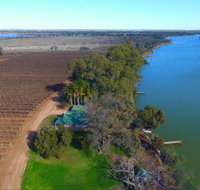 Mundic Waterfront Cottages - Accommodation VIC