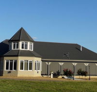 Paringa Grove Homestead - Accommodation VIC