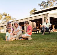 Paradise Country Farmstay - Accommodation VIC