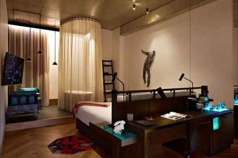 QT Melbourne - Accommodation VIC 0